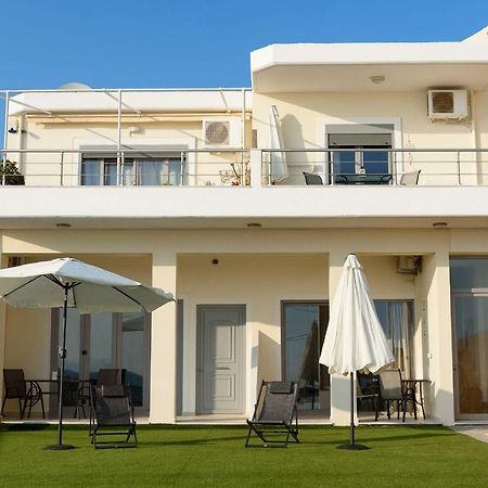 Coral Sea Apartment Kókinosz Pírgosz Kültér fotó