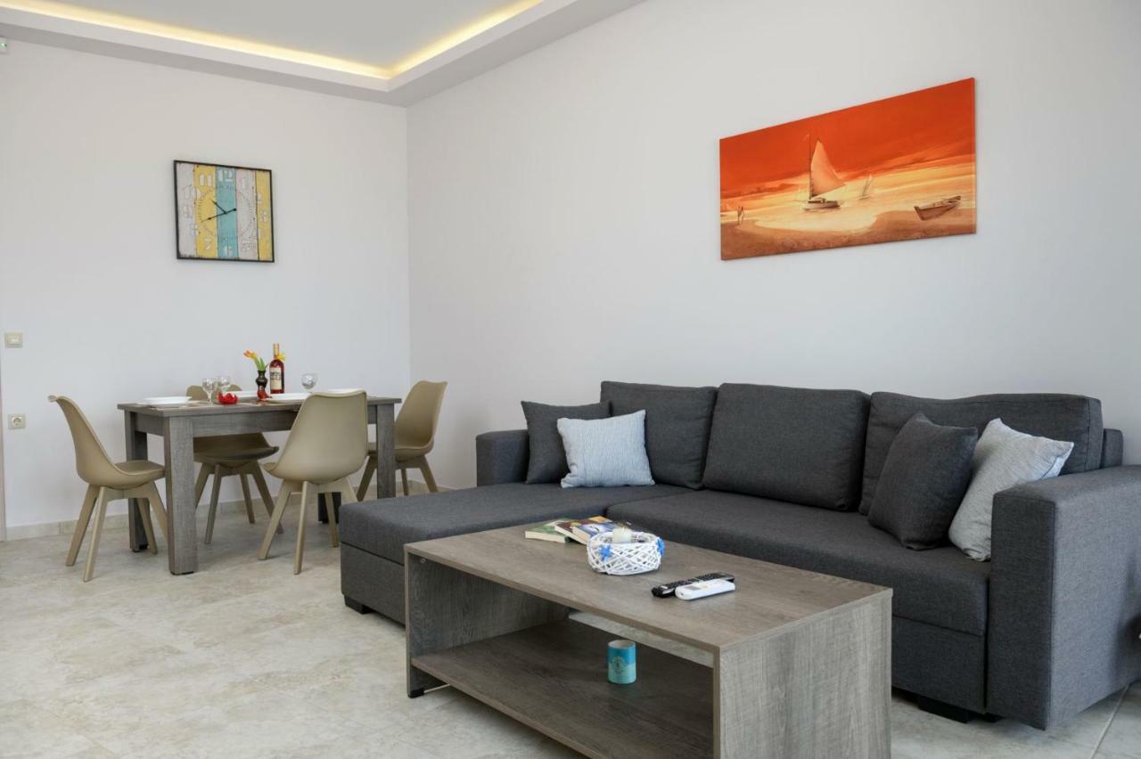 Coral Sea Apartment Kókinosz Pírgosz Kültér fotó
