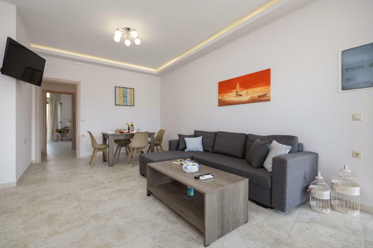Coral Sea Apartment Kókinosz Pírgosz Kültér fotó