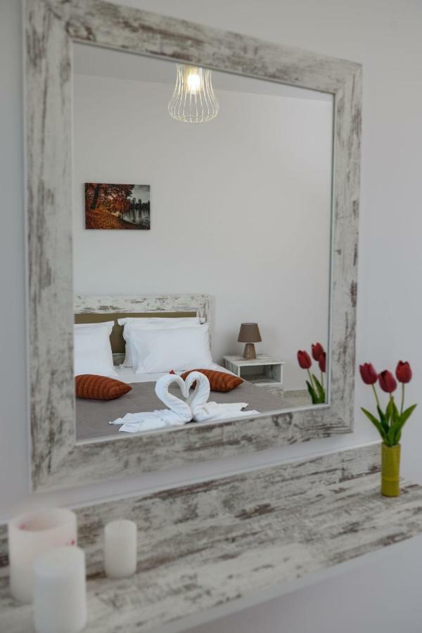 Coral Sea Apartment Kókinosz Pírgosz Kültér fotó