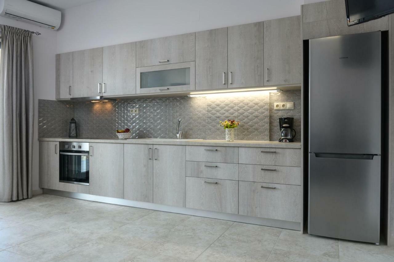 Coral Sea Apartment Kókinosz Pírgosz Kültér fotó
