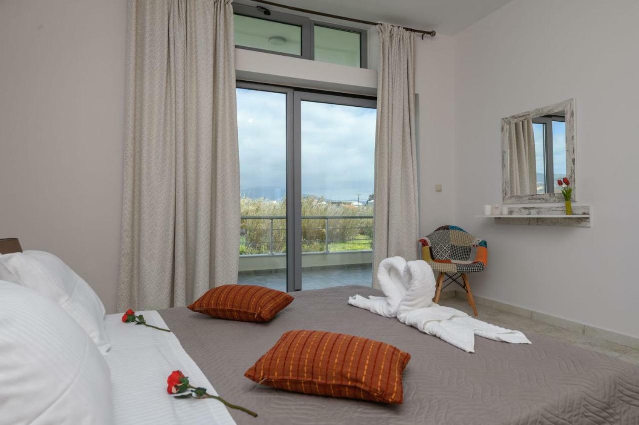 Coral Sea Apartment Kókinosz Pírgosz Kültér fotó