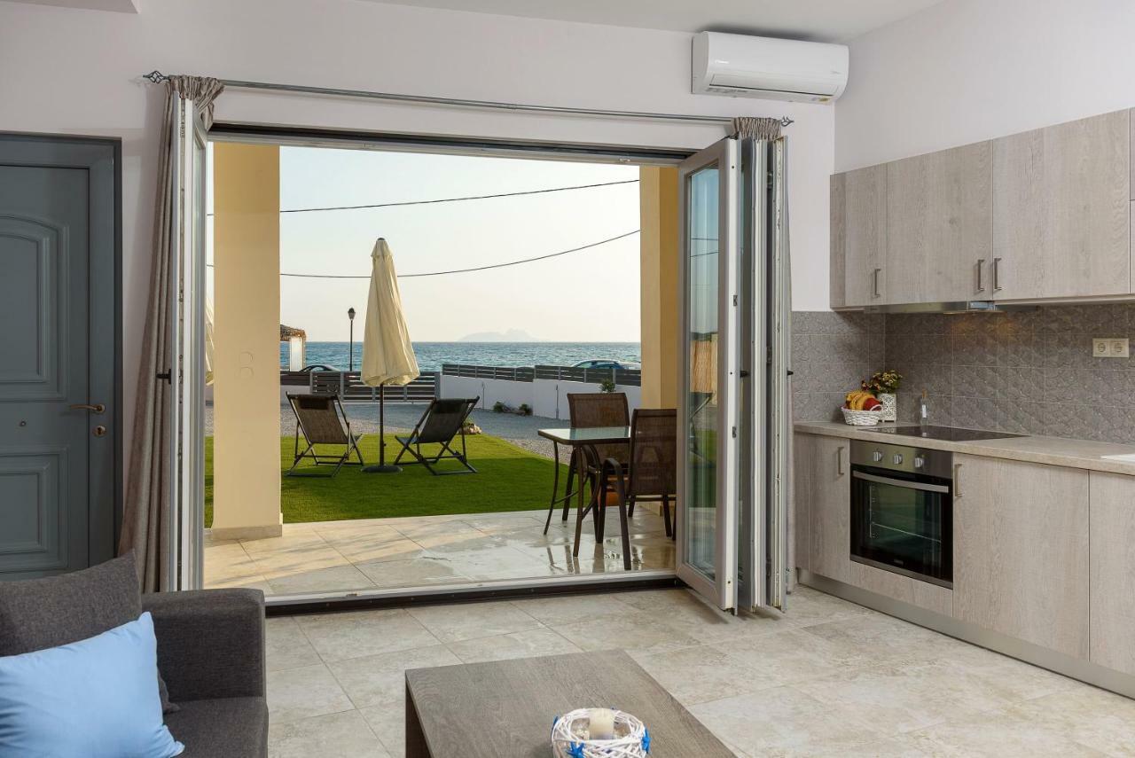 Coral Sea Apartment Kókinosz Pírgosz Kültér fotó