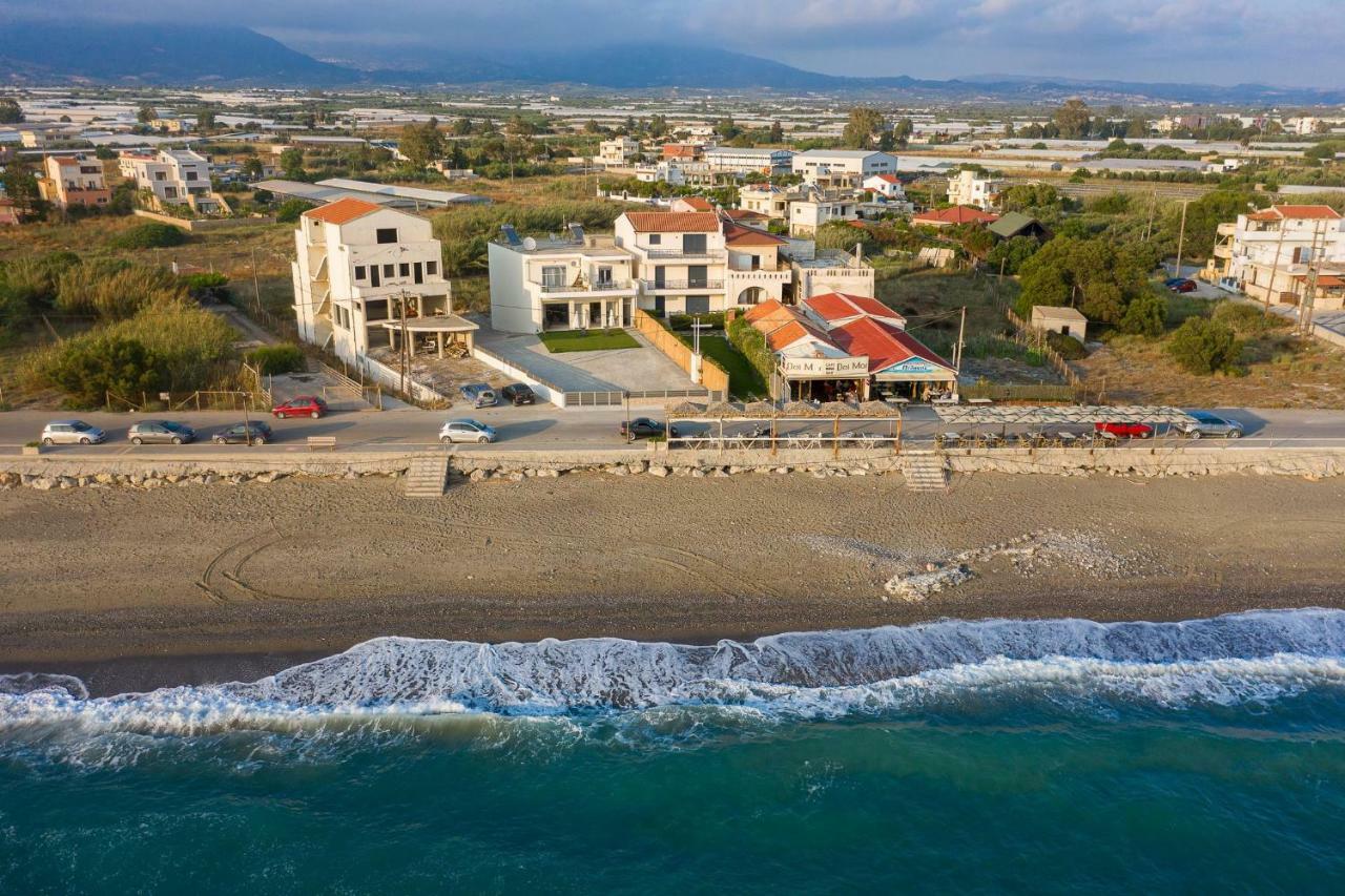 Coral Sea Apartment Kókinosz Pírgosz Kültér fotó